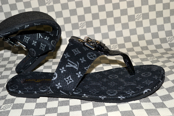 2017 LU slippers woman 35-42-202